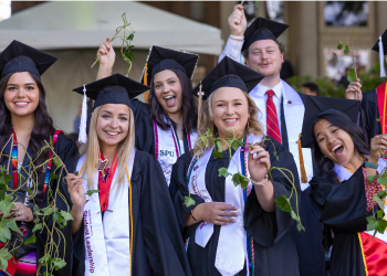 2022 Ivy Ceremony