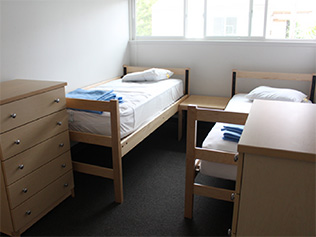 A Bailey Apartments bedroom